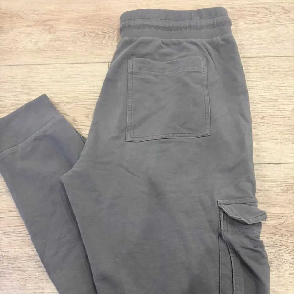 Alo yoga grey joggers size medium